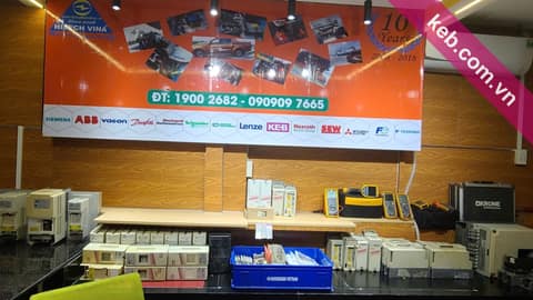 Khu trưng bày biến tần và linh kiện tại văn phòng Hitech Vina