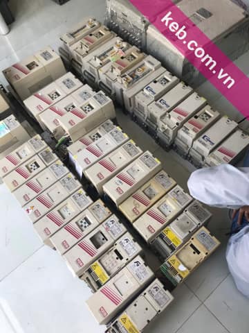Lô biến tần KEB COMBIVERT F4 vỏ trắng sọc đỏ