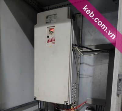 Biến tần KEB lắp trong tủ điện máy sản xuất màng nhựa