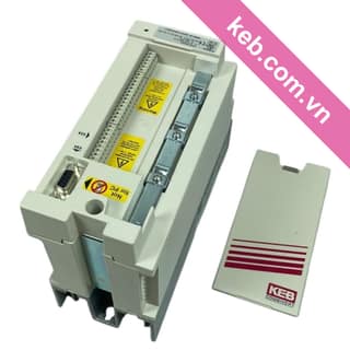 Biến tần KEB F5 housing B mở nắp, lộ cầu đấu điều khiển và cổng X4A