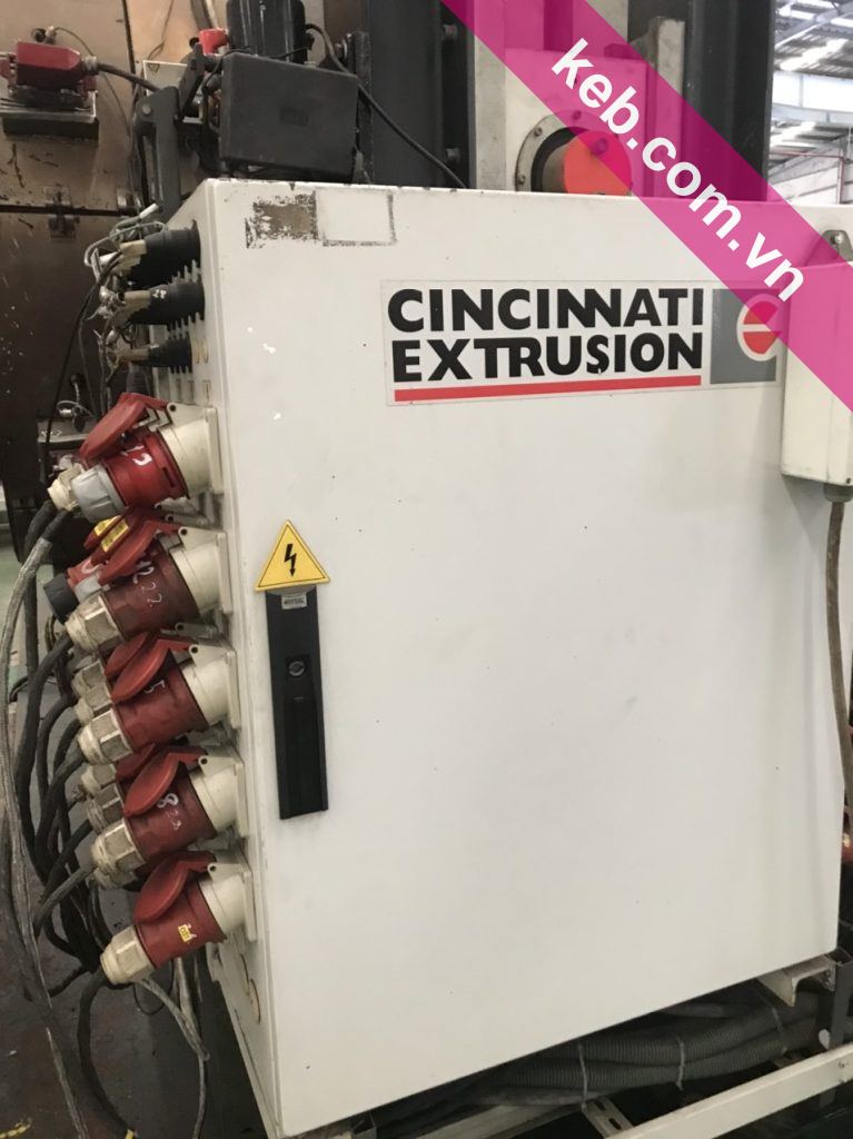 Tủ điện máy đùn nhựa Battenfeld-Cincinnati dùng biến tần KEB